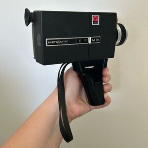 Vintage Kodak Instamatic M 18 Movie Camera